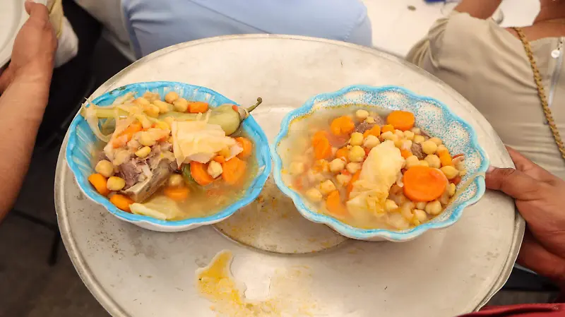 Caldo de buey